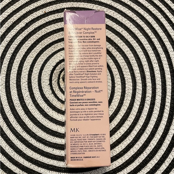 Mary Kay Night Restore & Recover Complex NIB - Picture 3 of 3